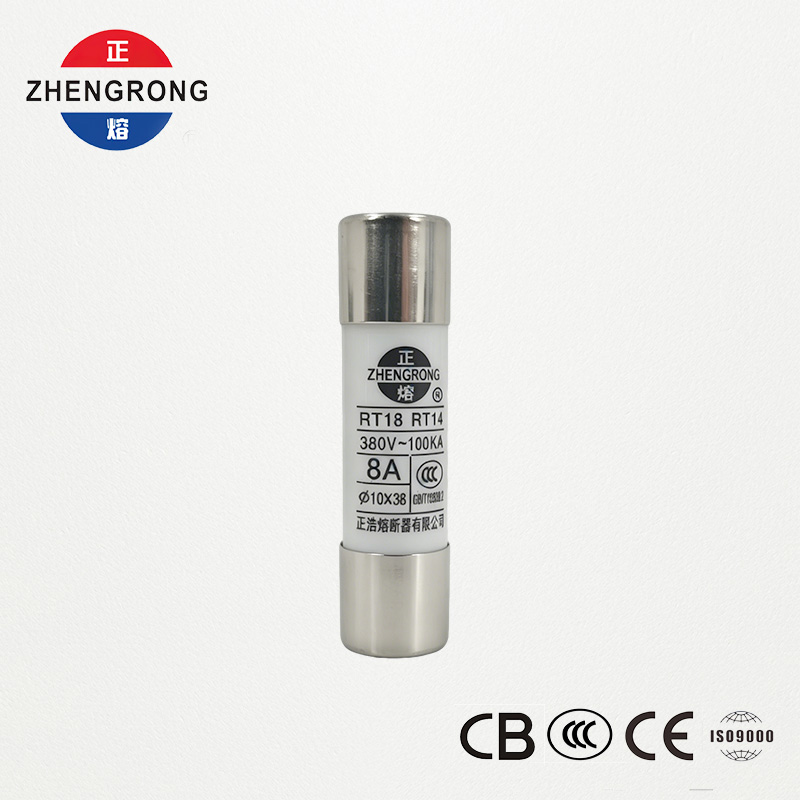 10*38 R015 8A 500V ການເຊື່ອມຕໍ່ຟິວ