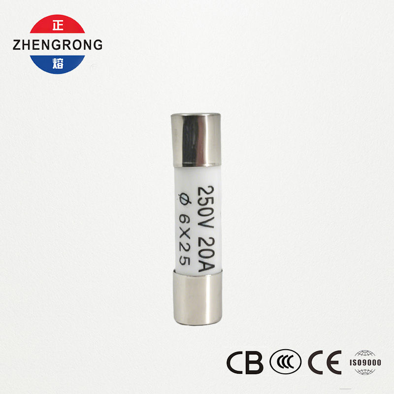 ປະສິດທິພາບສູງ 6 * 25mm R057 20A Fuses ສໍາລັບຜູ້ຊື້ຈໍານວນຫລາຍ